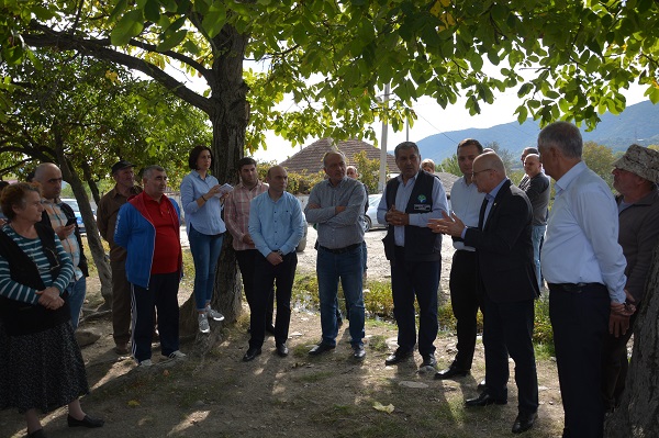 სოფლად მცხოვრებ მოსახლეობასთან ხელისუფლების წარმომადგენლების შეხვედრები გრძელდება