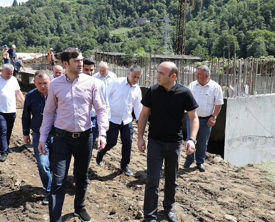 ქედაში სოციალურ სახლს ვაშენებთ - თორნიკე რიჟვაძე