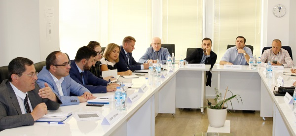 შემოსავლების სამსახურის უფროსმა ბიზნესასოციაციების წარმომადგენლებს საგადასახადო სფეროში დაგეგმილი ინიციატივები გააცნო