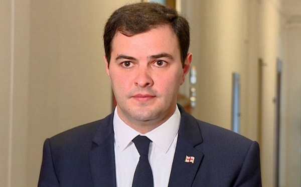 ბესელიას 17 მძღოლი ჰყავს გამოცვლილი და როგორც ვიცი, მათაც შეხებია ფიზიკურად -  ზარდიაშვილი