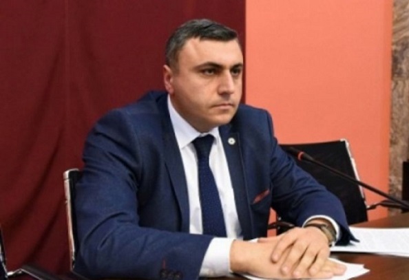 დავით მათიკაშვილი: ეკა ბესელია უკვე თავად გაიბლანდა თავის ტყუილებში