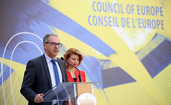 ევროსაბჭო მხარს უჭერს საქართველოს ტერიტორიულ მთლიანობას - ქსავიერ კადორე