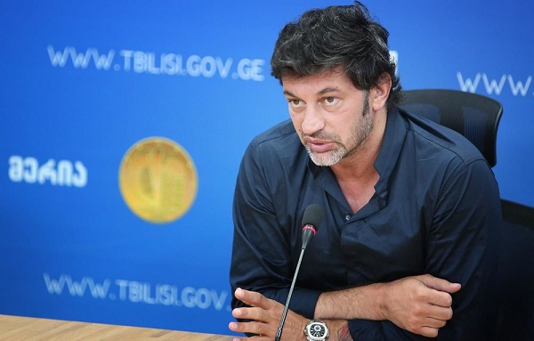 პარკირების გაზრდილი ჯარიმა ძალაში მას შემდეგ შევა, რაც ავტობუსები ჩანაცვლდება - კახა კალაძე