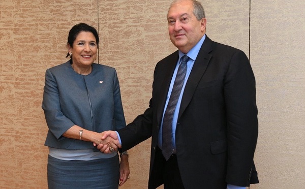 სალომე ზურაბიშვილი ტოკიოში სომხეთის პრეზიდენტს შეხვდა
