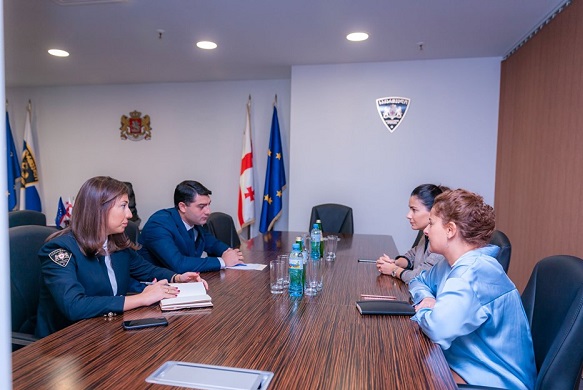 ვაჟა სირაძე მარიამ ქვრივიშვილს შეხვდა