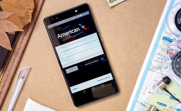 American Airlines-ის მგზავრები პასპორტკონტროლს ავიაკომპანიის მობილური აპლიკაციით გაივლიან