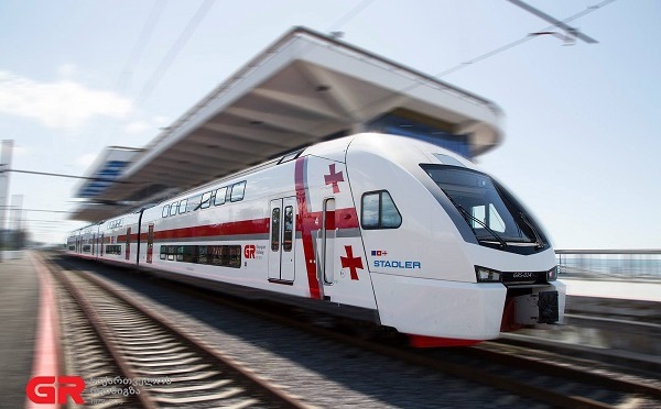 „საქართველოს რკინიგზა“   დამატებით რეისებს ნიშნავს