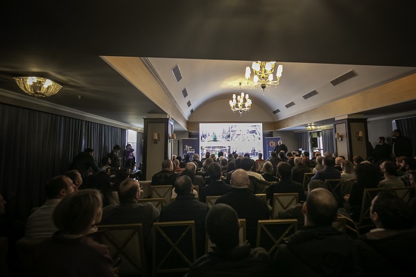 კრწანისის რაიონის გამგებელმა საზოგადოებას საქმიანობის ორწლიანი ანგარიში წარუდგინა