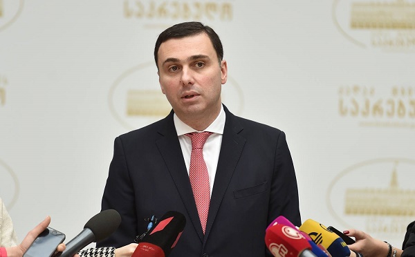 ერეკლე კუხიანიძის გადაყენების საკითხზე საკრებულოს უმრავლესობამ გადაწყვეტილება ერთსულოვნად მიიღო - გიორგი ტყემალაძე