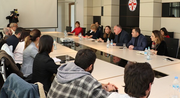 რუსთავში არსებული ეკოლოგიური მდგომარეობის შესახებ სამუშაო შეხვედრა გაიმართა