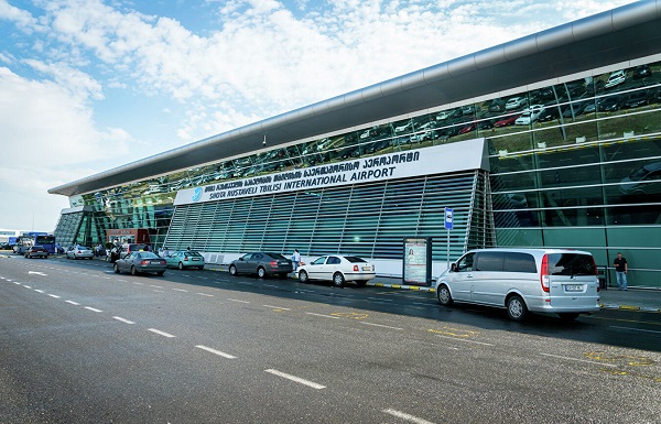 საქართველოში ჩამოსული მგზავრები კორონავირუსზე აეროპორტში შემოწმდებიან