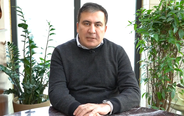 დაჩოქებულ მდგომარეობაში იმყოფება დღეს საქართველო - სააკაშვილი