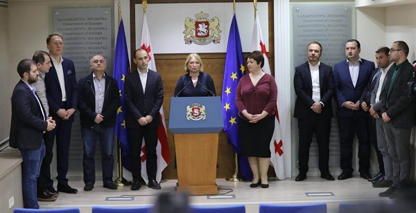 სრულად ვმართვთ სიტუაციას, სავაჭრო ქსელებში კრიზისი არ იქნება  - ნათია თურნავა