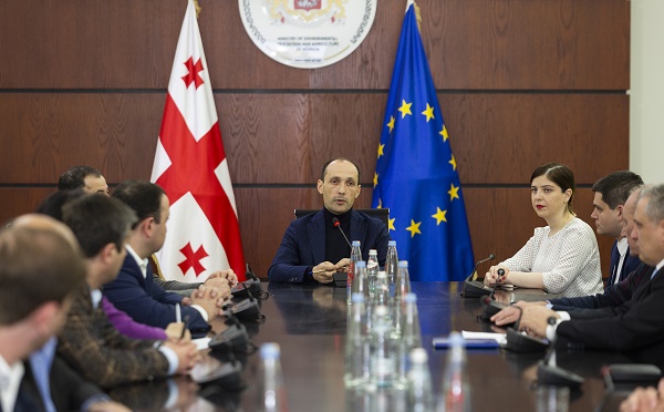 ლევან დავითაშვილი: ვმუშაობთ, რომ არ იყოს წყვეტა სურსათის მიწოდებაში და არ მოხდეს სპეკულაციურად ფასების გაზრდა