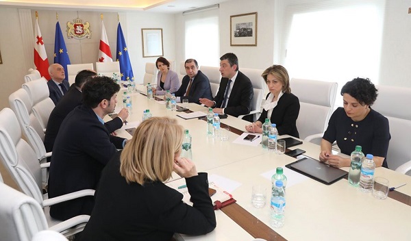 ფემიციდის ტრაგიკულ შემთხვევებთან დაკავშირებით, პრემიერ-მინისტრმა რელევანტური უწყებების წარმომადგენლებთან საგანგებო შეხვედრა გამართა