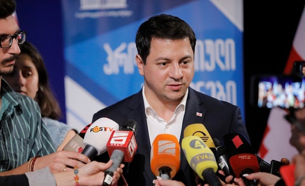 გამართული სახელმწიფო მენეჯმენტი, რომელიც დღეს ეფექტურად მუშაობს, ბიძინა ივანიშვილის შექმნილია - არჩილ თალაკვაძე