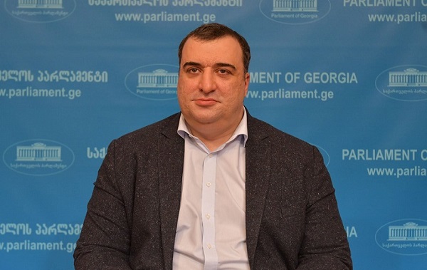 ბიძინა ივანიშვილი მაგალითის მიმცემია მთლიანად საერთაშორისო საზოგადოებისთვის - რატი იონათამიშვილი
