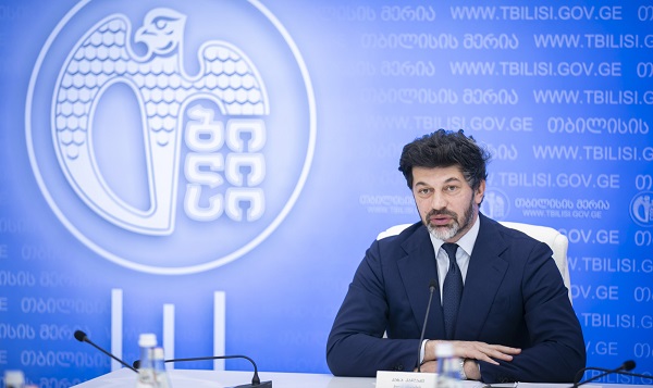 თბილისში მოძრავი მიკროავტობუსის მძღოლები ერთჯერად დახმარებას მიიღებენ