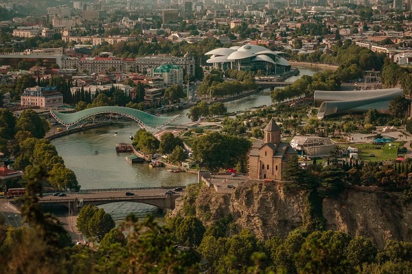ბულგარეთის უმსხვილესი ინგლისურენოვანი სამოგზაურო ჟურნალი Vagabond საქართველოს როგორც უსაფრთხო ტურისტული მიმართულების შესახებ  წერს