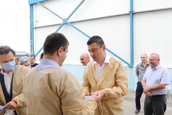 მთავრობის ანტიკრიზისული გეგმის მიზანია, რომ მიუხედავად კრიზისისა, სოფლის მეურნეობაში დასაქმებულ ადამიანებს სამუშაო ადგილები შეუნარჩუნდეთ - გიორგი გახარია
