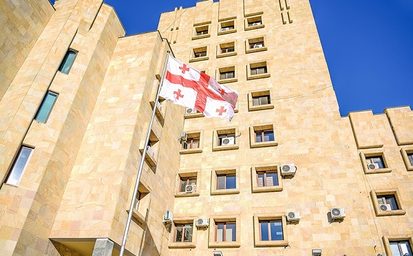 ლაგოდეხის ნაკრძალში მოსწავლის წყალში დახრჩობის საქმეზე 2 მასწავლებელს ბრალი წაუყენეს