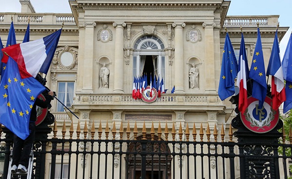 საფრანგეთი სომხეთსა და აზერბაიჯანს დიალოგისკენ მოუწოდებს