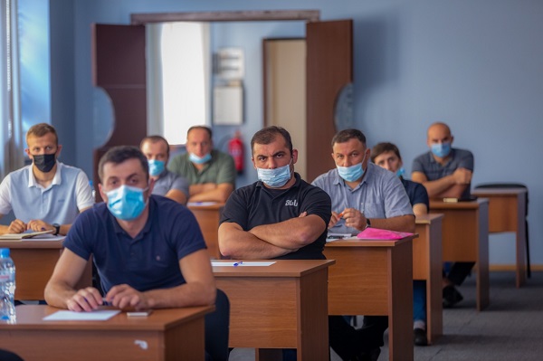 ქალთა მიმართ ან/და ოჯახში მოძალადეებზე ელექტრონული ზედამხედველობის დანერგვის შესახებ სამუშაო შეხვედრა გაიმართა