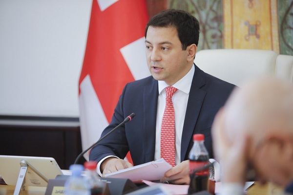 ვიქნებით ჩვენი თანამოქალაქეების გვერდით და იმედი გვაქვს, რომ ერთად შევძლებთ პანდემიასთან დაკავშირებული პრობლემების გადალახვას - არჩილ თალაკვაძე