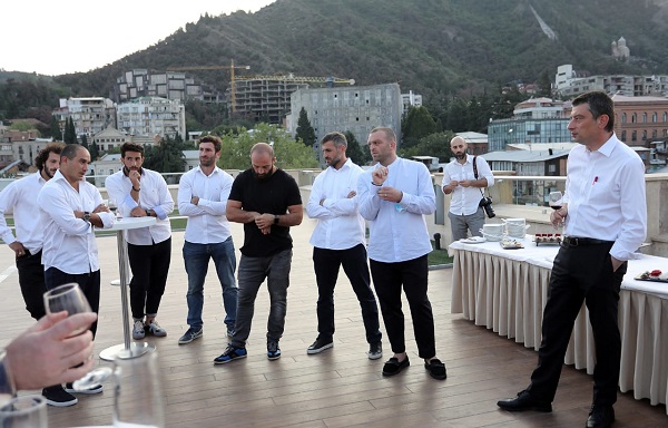მთავრობა ყველაფერს აკეთებს ისტორიული შესაძლებლობის გამოყენებისთვის, რომ საქართველოს ნაკრებმა ე.წ. შემოდგომის თასზე რაგბიში - „8 ერი“, მონაწილეობა მიიღოს - პრემიერი