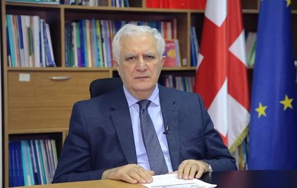 პანდემიის პერიოდში თავი შევიკავოთ დიდი თავშეყრებისგან - ამირან გამყრელიძე