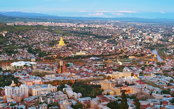 თბილისში თბილი და უნალექო ამინდია მოსალოდნელი