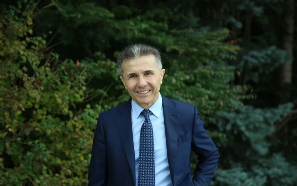 ბიძინა ივანიშვილმა საკუთარი არჩევანი დააფიქსირა, ის ამბობს, რომ ქართული ოცნება არჩევნებში 55-60%-იან გამარჯვებას მოიპოვებს