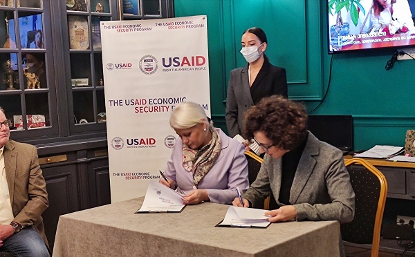 ევროპის უნივერსიტეტი USAID-ის და ICDC-ის ერთობლივ  პროექტში ჩაერთო