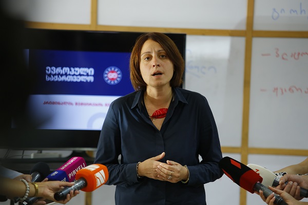 ეს არის ბრძოლის ძალიან მნიშვნელოვანი განაცხადი, რომ ჩვენ არ ვაპირებთ შეგუებას იმასთან, რომ ბიძინა ივანიშვილმა მოგვპაროს არჩევნები - ხოშტარია