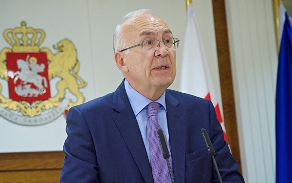 საქართველომ ერევნისა და ბაქოს თხოვნით გახსნა საჰაერო დერეფანი რუსი სამშვიდობოებისათვის - აბაშიძე