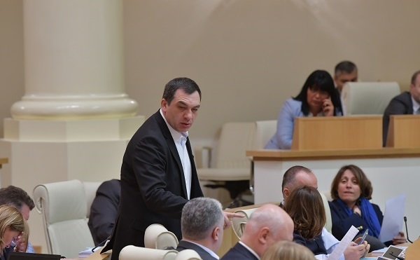 ირყეოდნენ ვითარცა ლერწამნი ქართაგან ძლიერთა - ბოკერია ვაშაძეზე