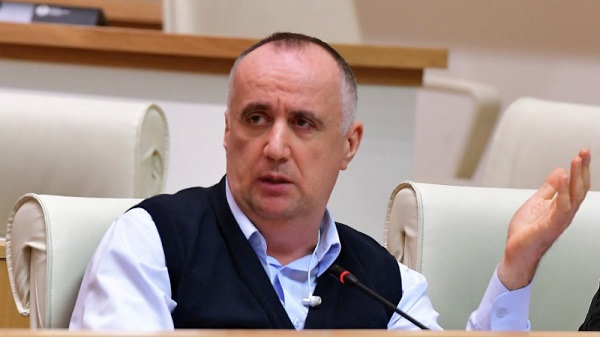 ბატონ ირაკლის თურმე არითმეტიკა სცოდნია, კარგი იქნებოდა, ეს ცოდნა გამოემჟღავნებინა მაშინ, როცა ხედავდა ცენტრალური საარჩევნო კომისიის შედეგებს - ბობოხიძე