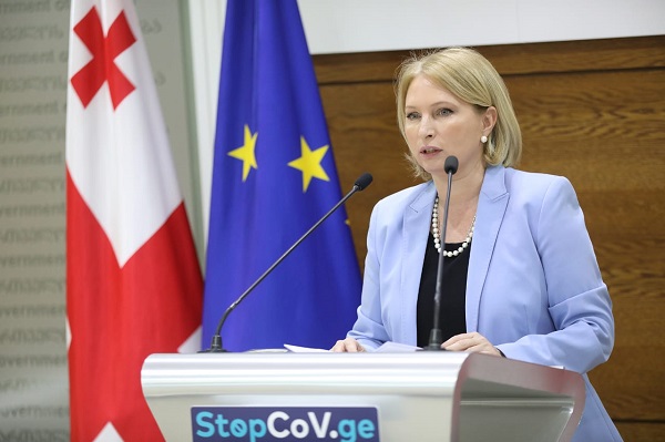 მთავრობა დენის კომერციული ტარიფის ფასნამატის 50 პროცენტს დაასუბსიდირებს - ნათია თურნავა