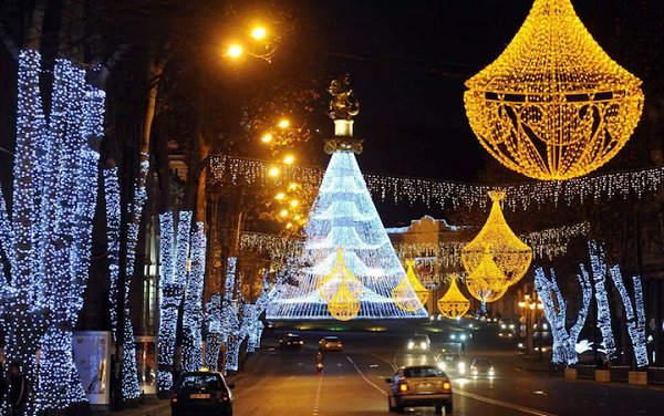 თბილისში 21:00 საათიდან საახალწლო განათებები გამოირთვება