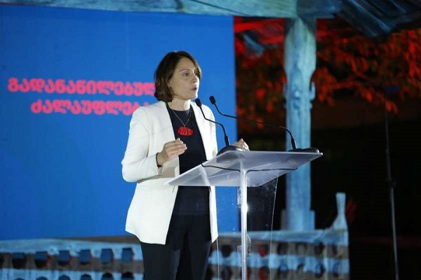 ნიკა მელიას პატიმრობის ფაქტს არ მივიღებ და არ დავემორჩილები, ფიზიკურად დავიცავ - ელენე ხოშტარია