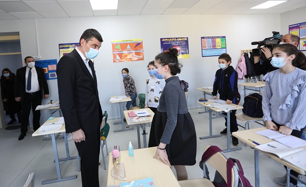 მოსწავლეების უსაფრთხოება და მათთვის ხარისხიან განათლებაზე ხელმისაწვდომობის უზრუნველყოფა მთავრობის უმნიშვნელოვანესი პრიორიტეტია - გახარია