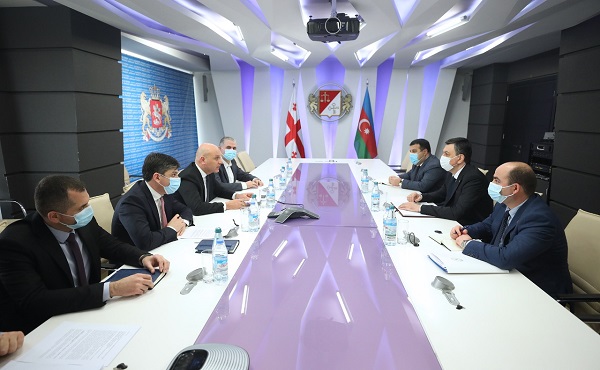 ფინანსთა მინისტრი ივანე მაჭავარიანი აზერბაიჯანის რესპუბლიკის ელჩს შეხვდა