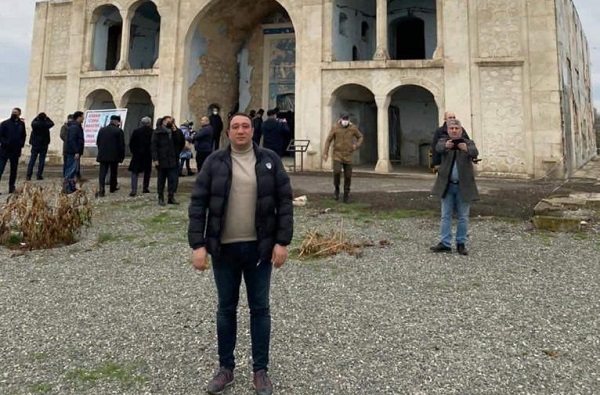 ოკუპაციისგან გათავისუფლებულ ქალაქ აღდამს აზერბაიჯანის დელეგაცია ეწვია