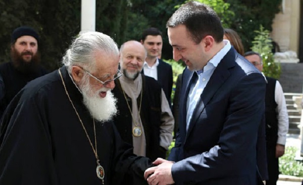 სრული მხარდაჭერა და გვერდში დგომა აღვუთქვი ეკლესიას - ღარიბაშვილი