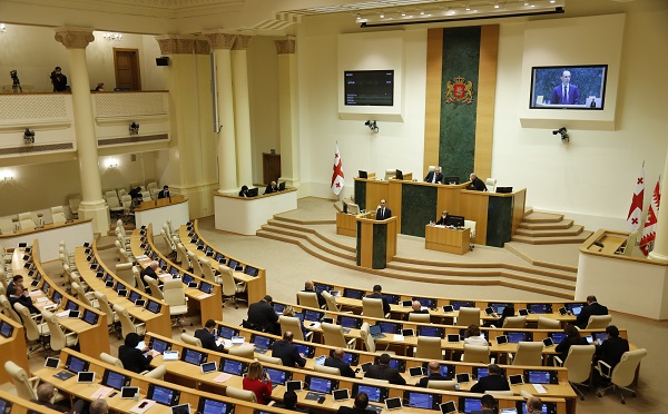 ყოველ წელს ვაუმჯობესებთ აგროდაზღვევის პროგრამას და დღეს, ძალიან ახლოს ვართ საერთაშორისო კარგ პრაქტიკასთან - ლევან დავითაშვილი