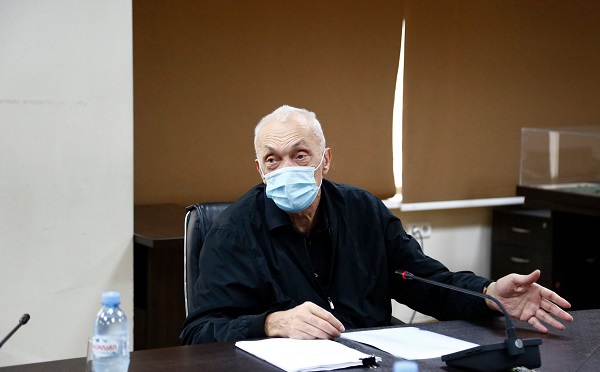 დღეში 3 000 ადამიანი უნდა ავცრათ, რომ წლის ბოლომდე 60-65% გვყავდეს აცრილი - თენგიზ ცერცვაძე