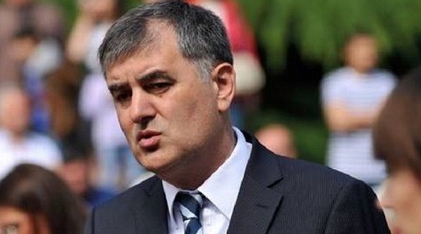 ჯერ ჩამოყალიბდნენ, მართლა უნდათ თუ არა მანდატები შევუწყვიტოთ და შემდეგ ვიფიქრებთ, მივცეთ თუ არა სახელმწიფოს შანტაჟის უფლება - სუბარი