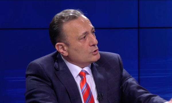 ადამიანი, რომელიც დაიჯერებს, რომ 