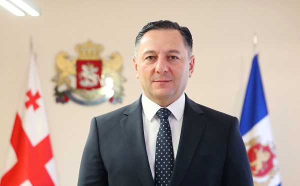 დღეს ჩვენ გვყავს აპოლიტიკური და მოქალაქეთა ინტერესებზე ორიენტირებული პოლიცია - ვახტანგ გომელაური