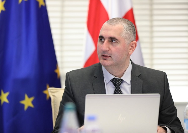 გადასახადის გადამხდელს შესაძლებობა ექნება მიმდინარე დავალიანების ძირითადი თანხის გადახდის პირობით, ​გათავისუფლდეს ჯარიმა-საურავებისგან
